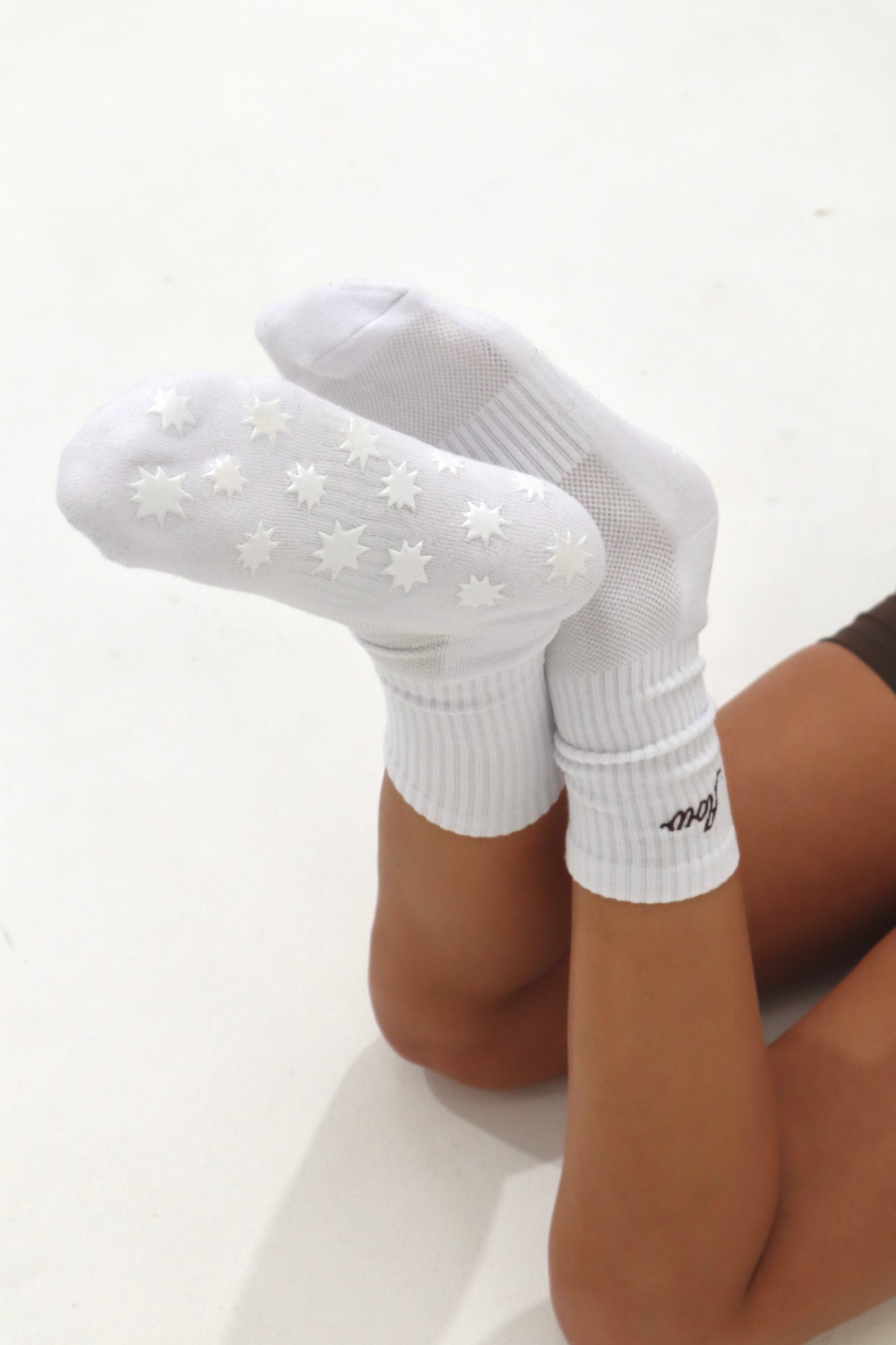 Grip Flow Socks | Brown