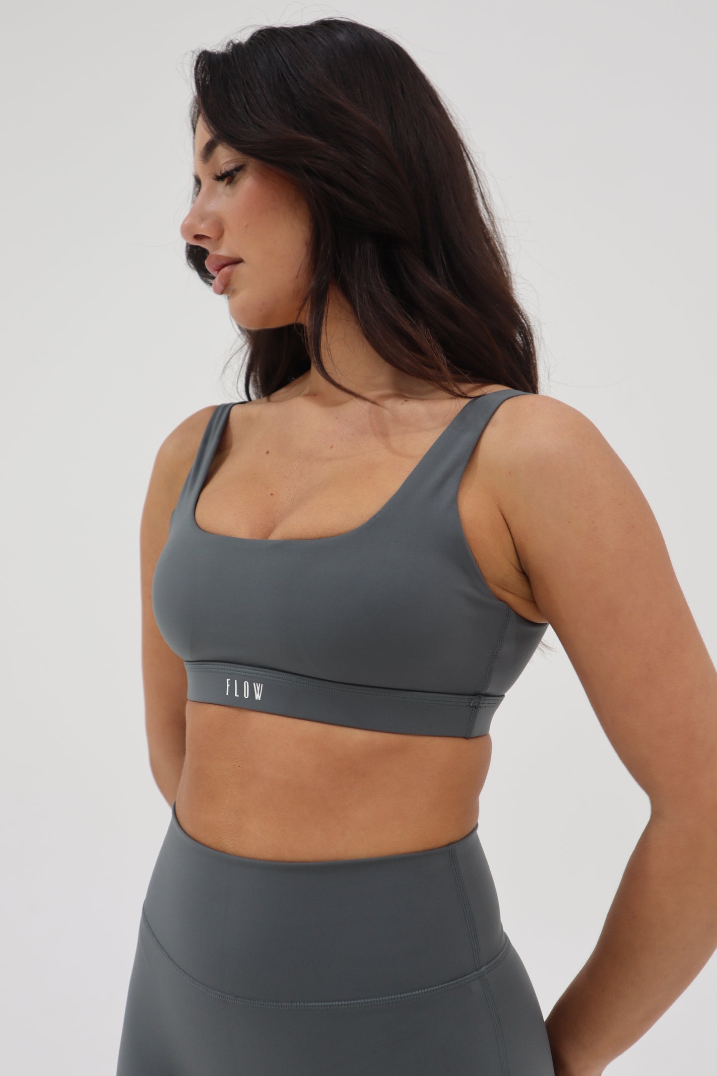 Nova Bra | STEEL