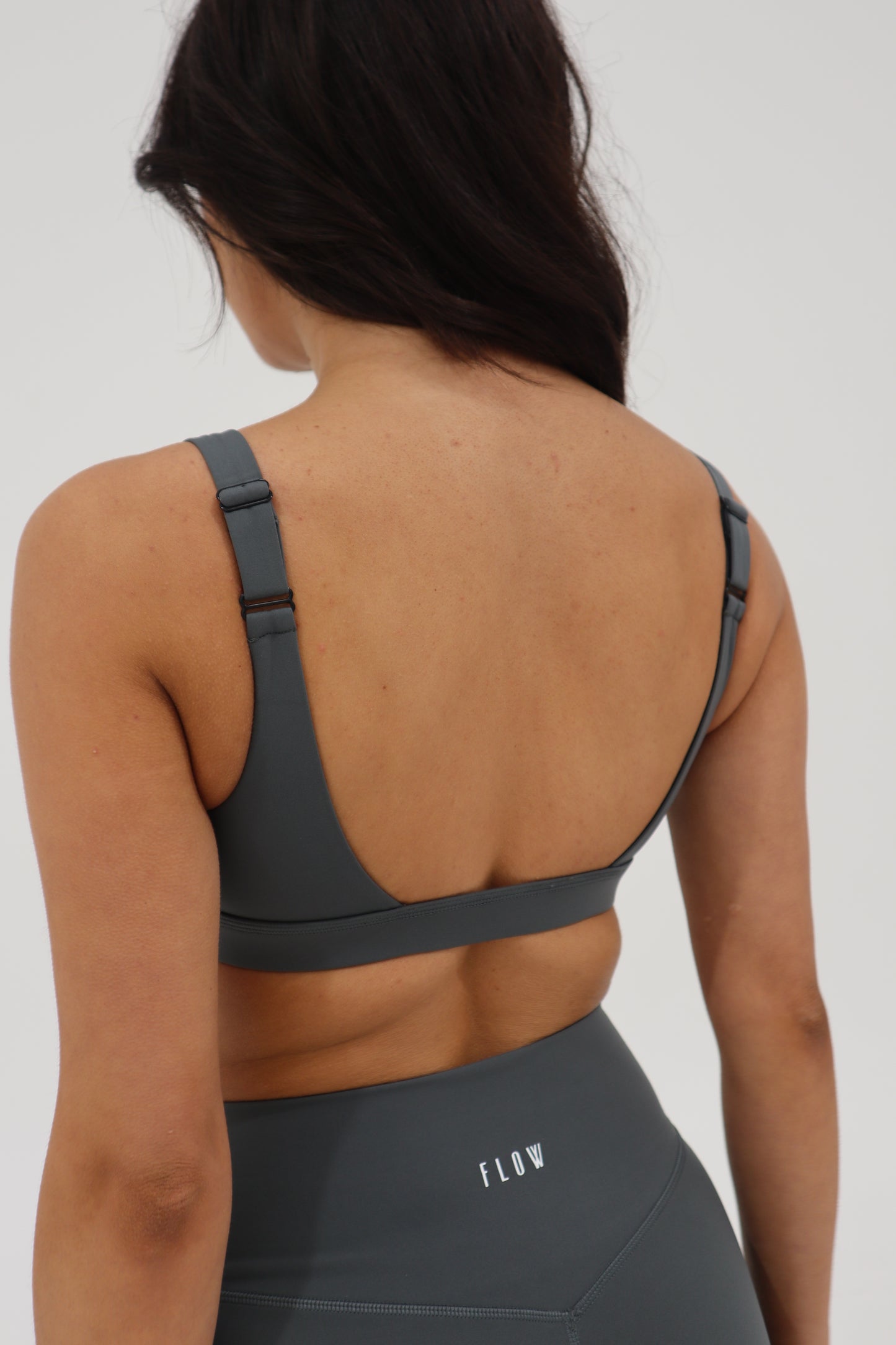 Nova Bra | STEEL