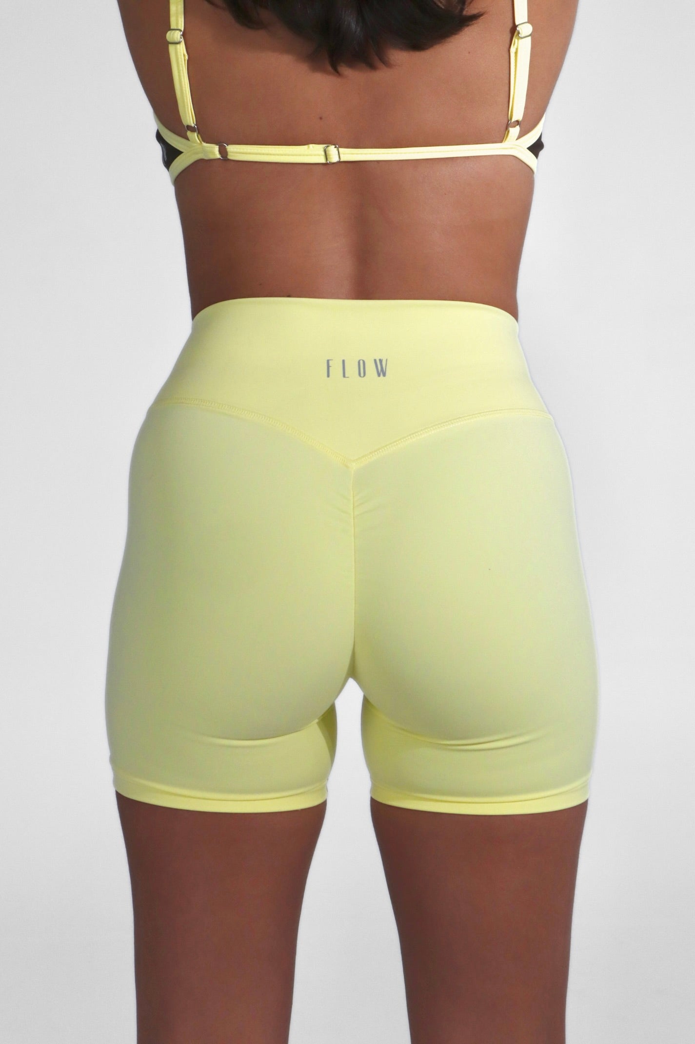 Subtle Scrunch Short | COAST