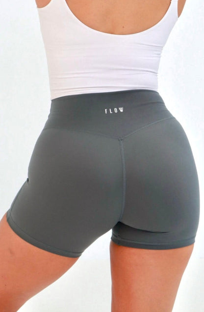 Leia Shorts | STEEL